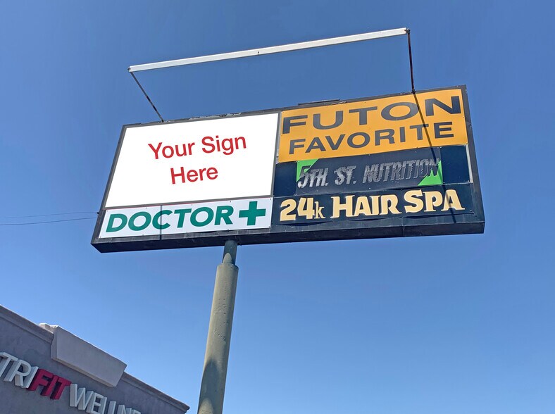 More Photos Of 505-515 E Camelback Rd, Phoenix Storefront For Lease