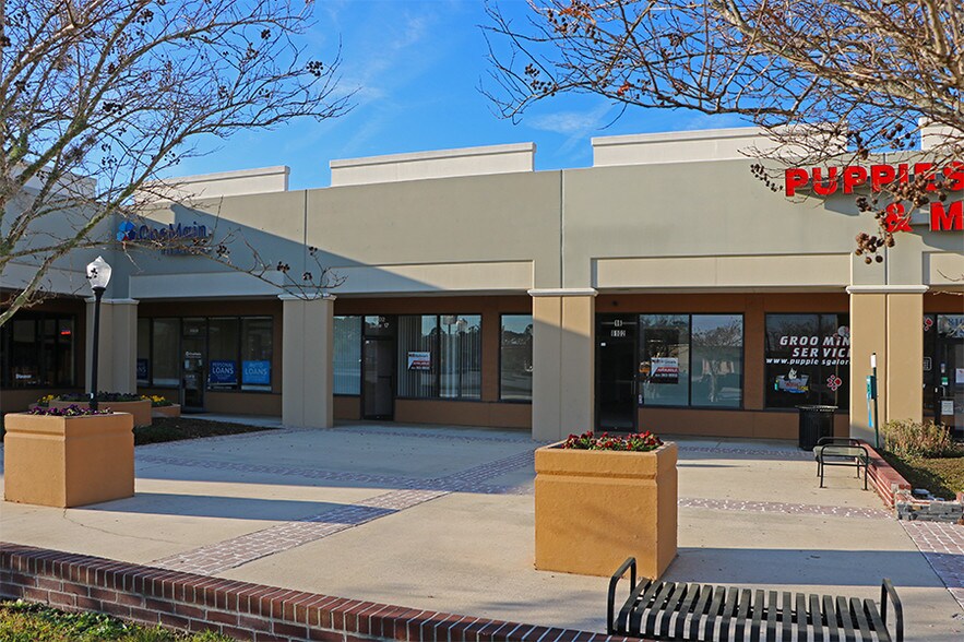 More Photos Of 8102 Blanding Blvd, Jacksonville Unknown For Lease