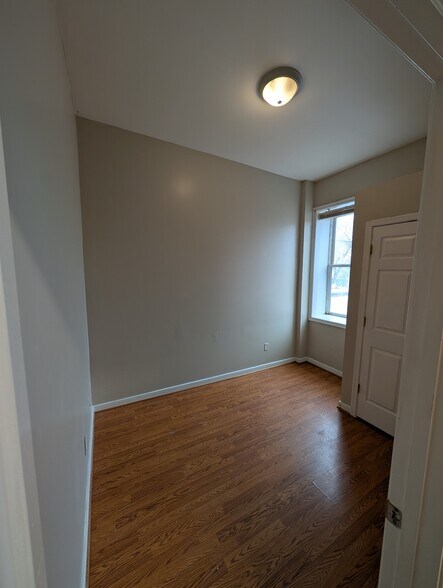 More Photos Of 1627 W Main St, Richmond Storefront Retail Residential For Sale