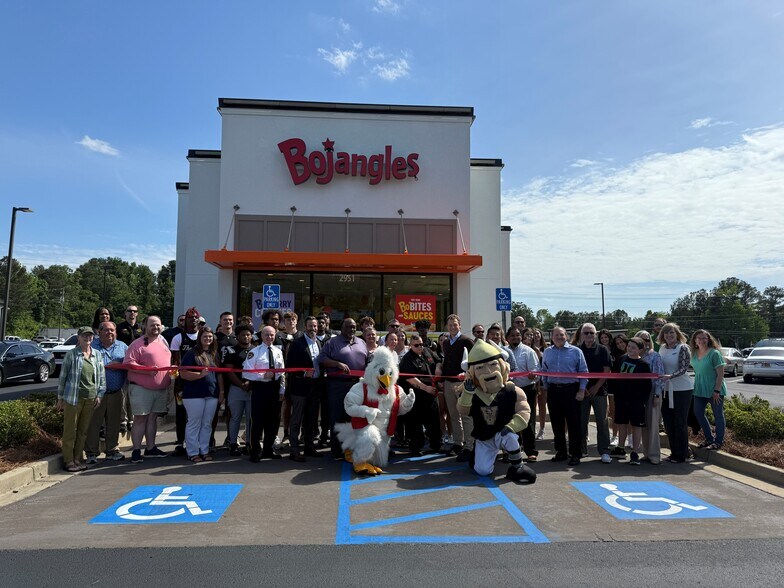 Primary Photo Of 2951 Highway 78 E, Jasper Fast Food For Sale