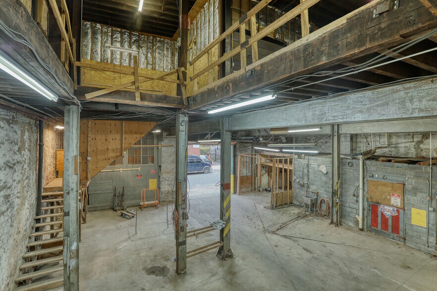 More Photos Of 5416 Lena St, Philadelphia Warehouse For Sale