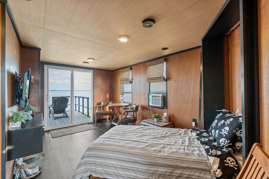 More Photos Of 220 Pungo Shores, Belhaven Lodge Meeting Hall For Sale
