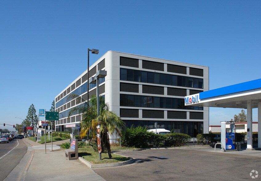 More Photos Of 9750 Miramar Rd, San Diego Medical For Lease