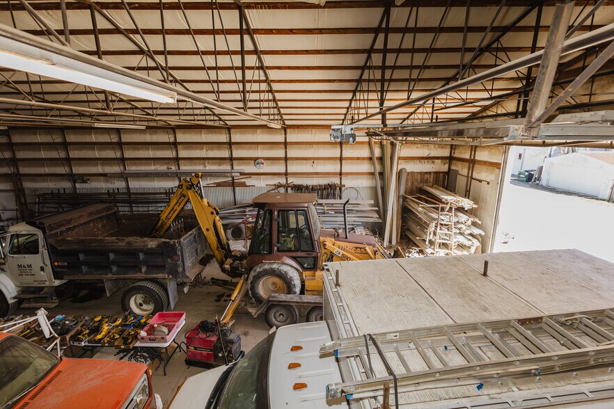 More Photos Of 410 N Commercial Ave, Sedgwick Storefront For Sale