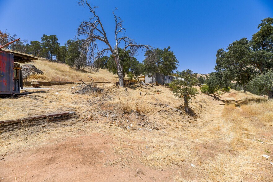 More Photos Of 3101 Trower rd, Catheys Valley Land For Sale