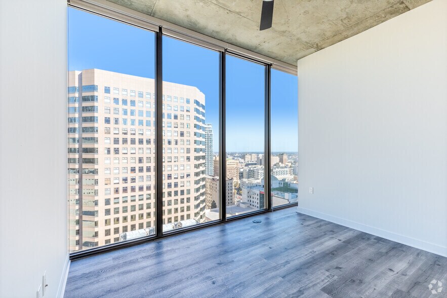 More Photos Of 801 S Hope St, Los Angeles Apartments For Lease