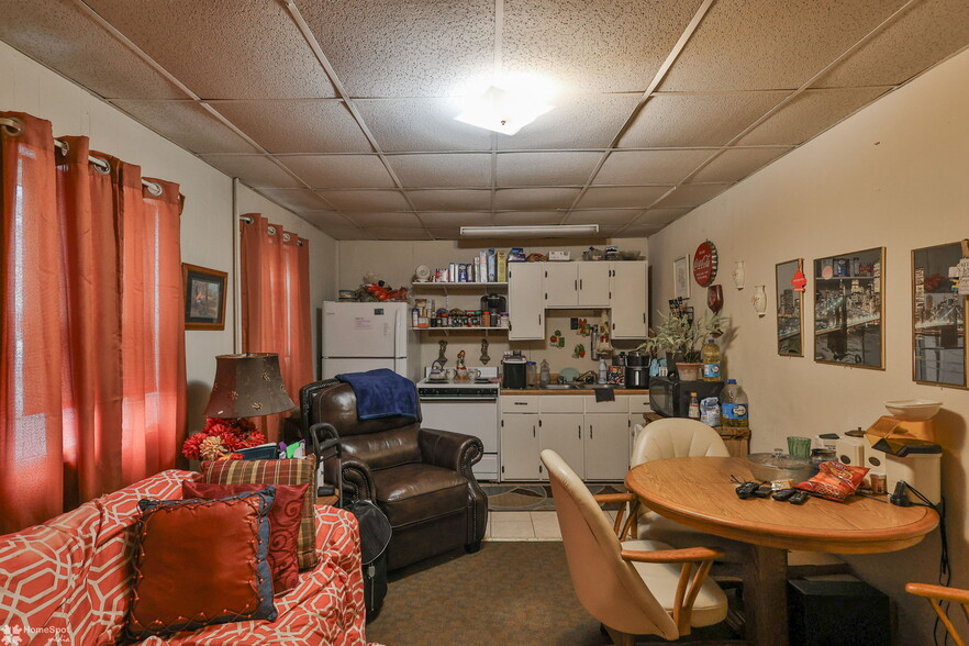 More Photos Of 214-216 W Ridge St, Lansford Apartments For Sale