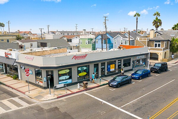 More Photos Of 2301-2307 W Balboa Blvd, Newport Beach Storefront For Sale