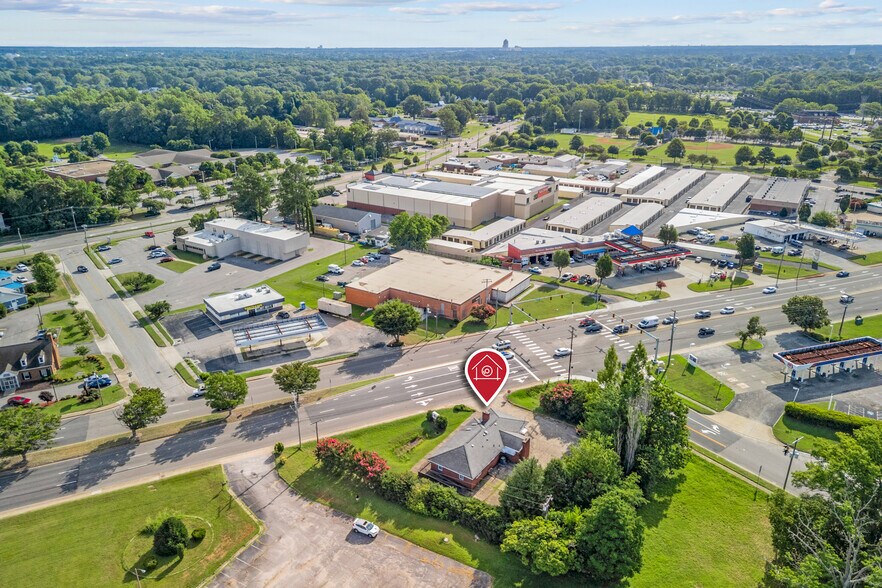 More Photos Of 6041 Indian River Rd, Virginia Beach Office Residential For Sale