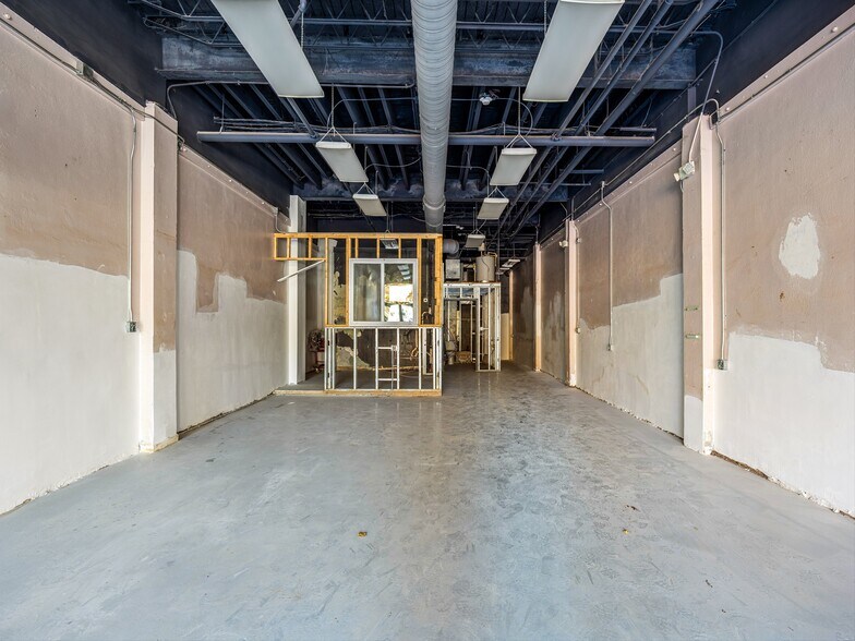 More Photos Of 408 Depot St, Asheville Medical For Sale