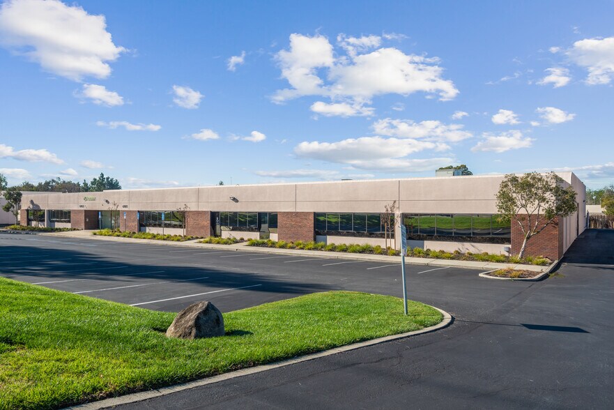 More Photos Of 47811-47825 Warm Springs Blvd, Fremont Unknown For Lease