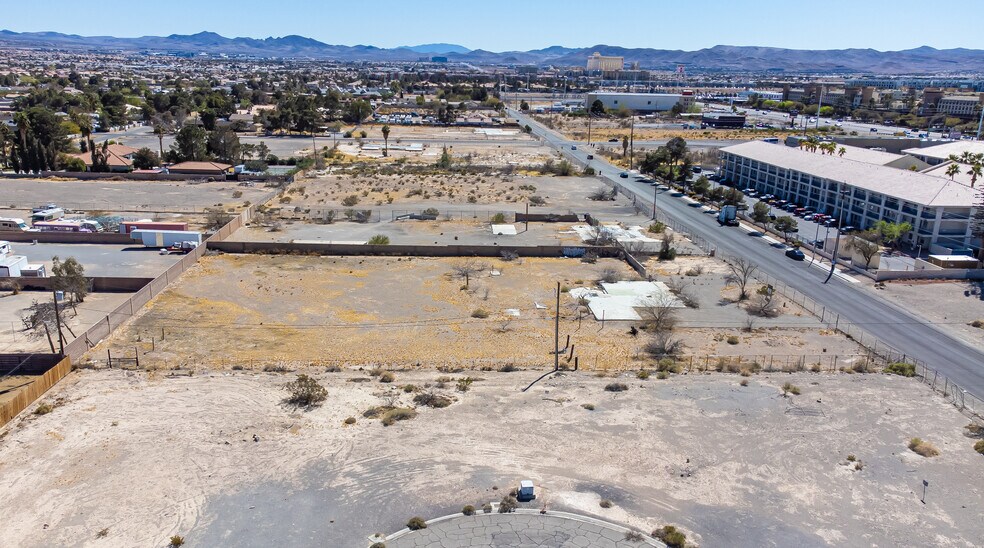 More Photos Of 8382 Giles St, Las Vegas Land For Sale