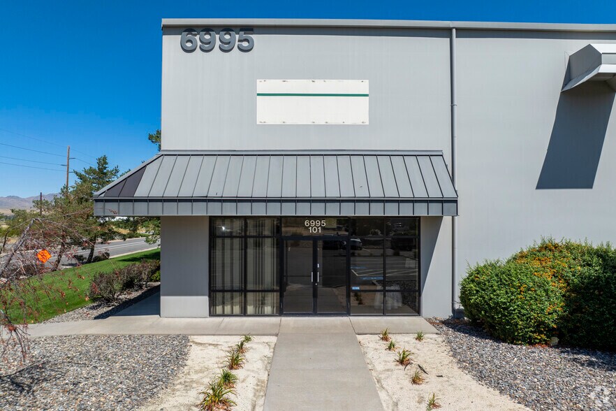 More Photos Of 6995 Resource Dr, Reno Warehouse For Lease