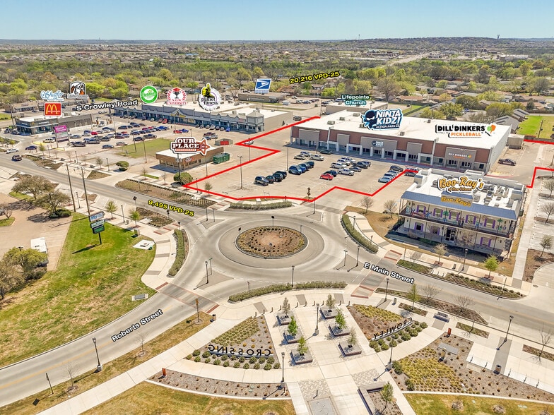 More Photos Of 320 E Main St, Crowley Supermarket For Sale