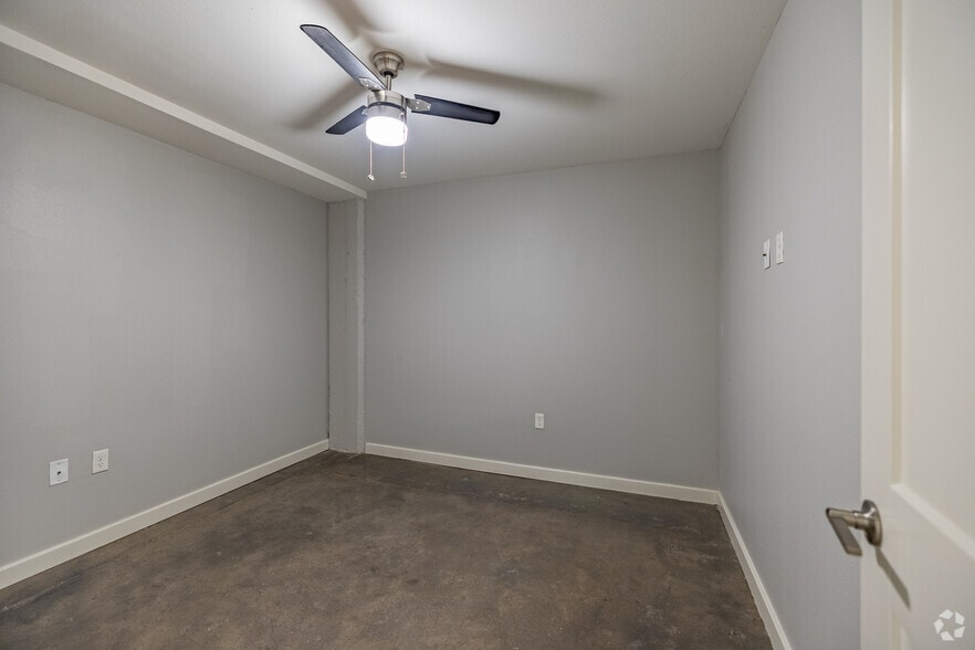 More Photos Of 310 E 1st St, Tulsa Apartments For Lease