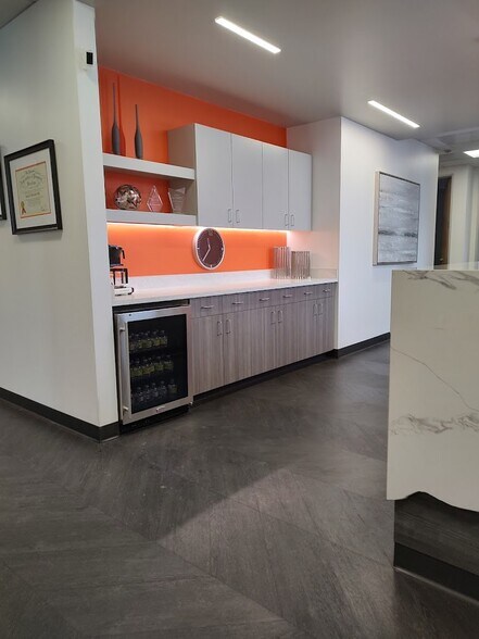 More Photos Of 7100 W 44th Ave, Wheat Ridge Office For Sale