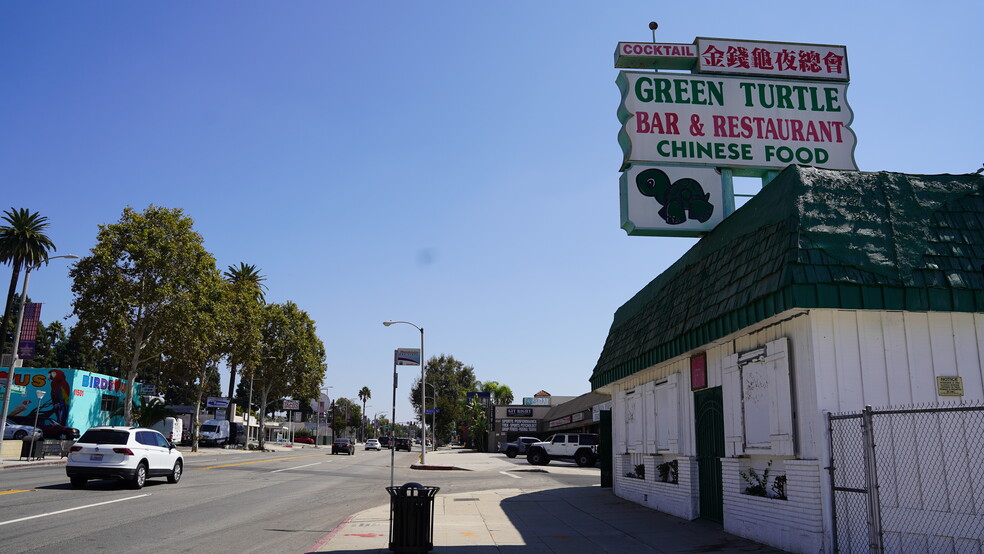 Primary Photo Of 11456-11464 Whittier Blvd, Whittier Restaurant For Sale