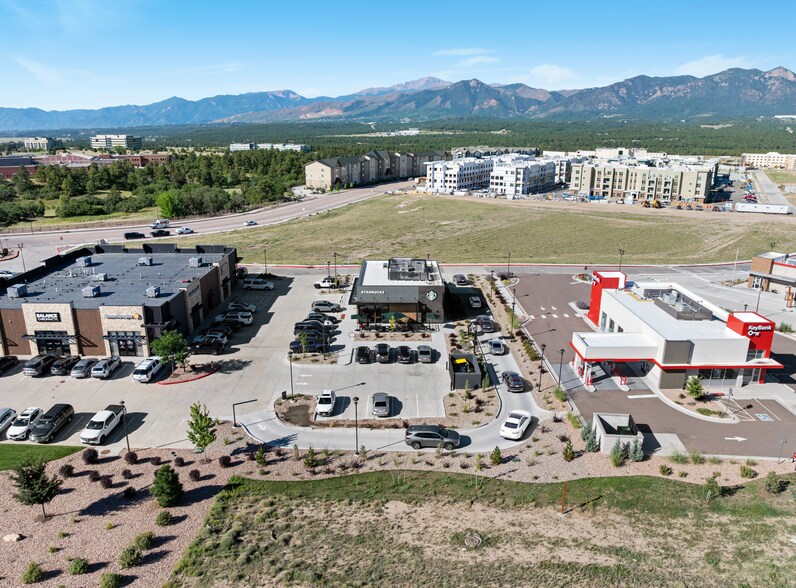 Primary Photo Of 21 Spectrum Loop, Colorado Springs Fast Food For Sale