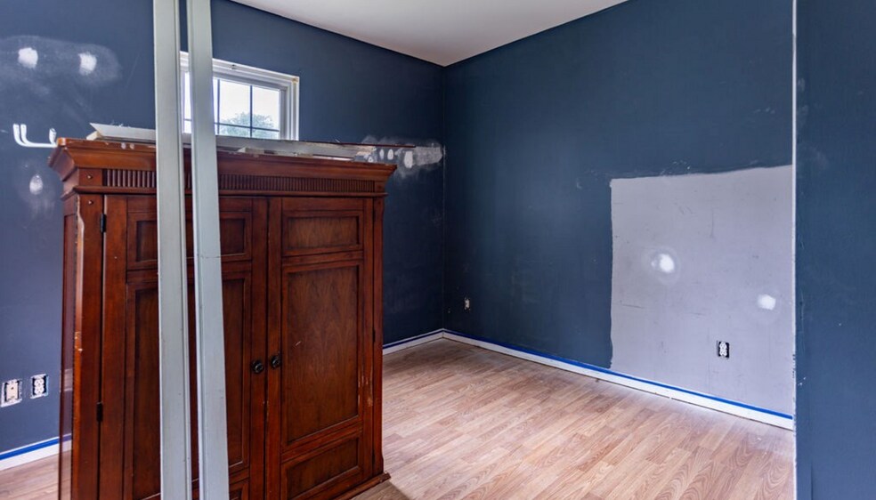 More Photos Of 19801 Route 6, Mainesburg Apartments For Sale