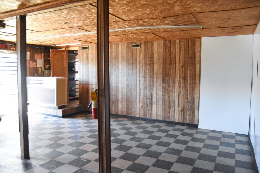 More Photos Of 51940 Highway 77, Talladega Convenience Store For Sale
