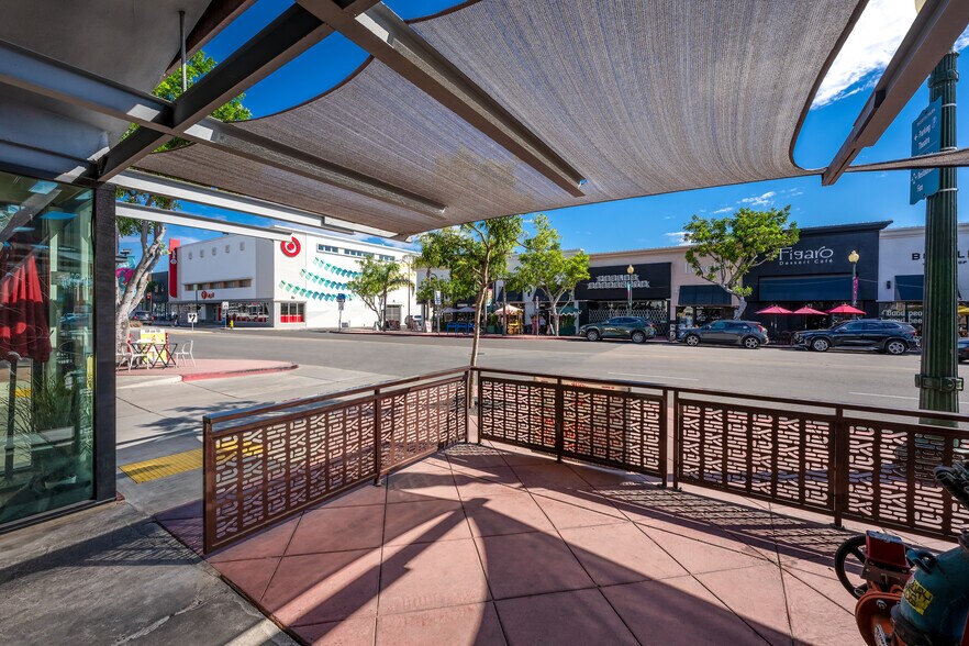 More Photos Of 3020 University Ave, San Diego Restaurant For Lease