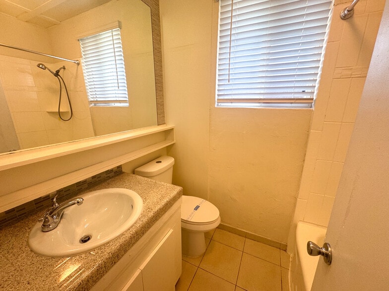 More Photos Of 678 Jefferson Ave, Chula Vista Apartments For Sale