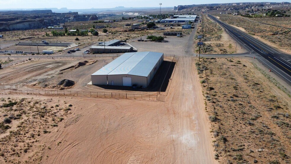More Photos Of 825 Cannonball dr, Big Water Research And Development For Lease