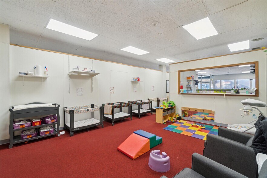 More Photos Of 4248 N 76th St, Milwaukee Storefront Retail Residential For Sale