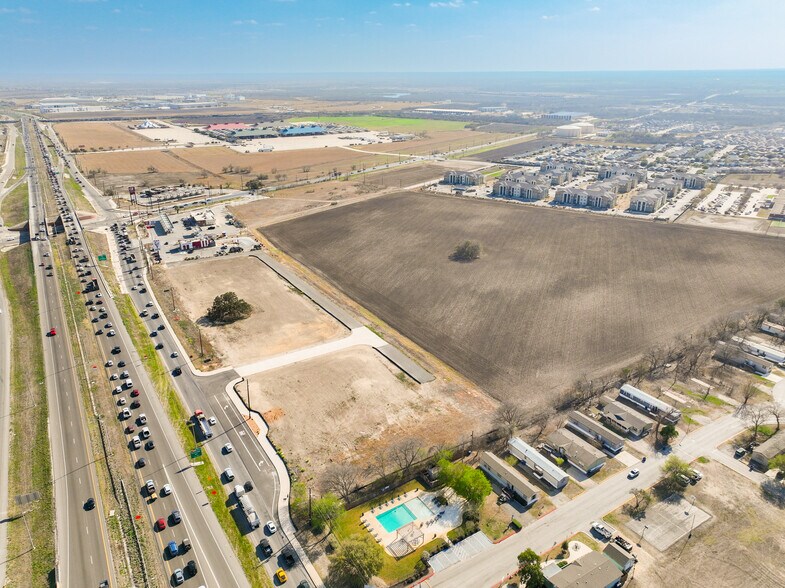 More Photos Of Old Pearsall Rd, San Antonio Land For Lease