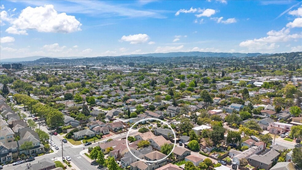 More Photos Of 1015 10th Ave, San Mateo Multifamily For Sale