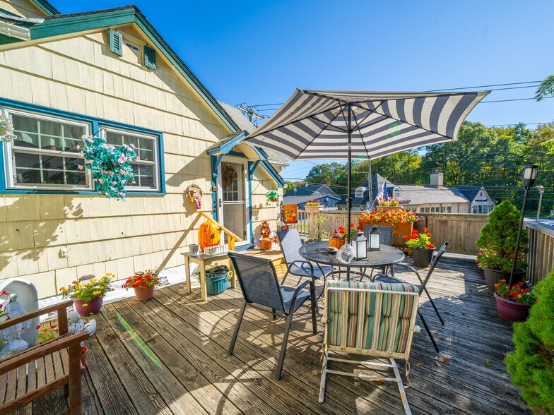 More Photos Of 544 US-6, Mahopac General Retail For Sale