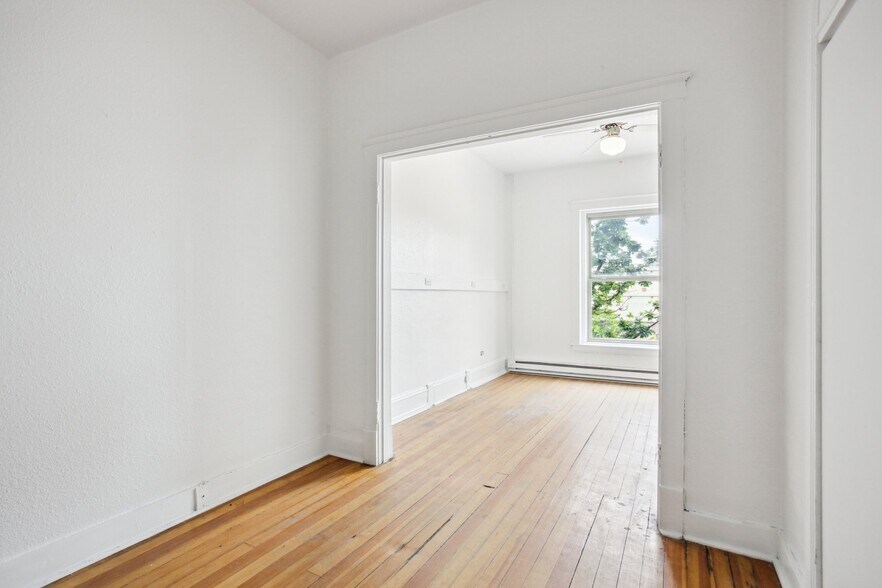 More Photos Of 76 Broadway, Denver Storefront Retail Office For Lease