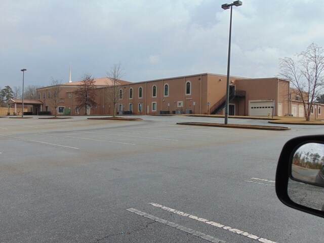 More Photos Of 1170 N Hairston Rd, Stone Mountain Religious Facility For Sale