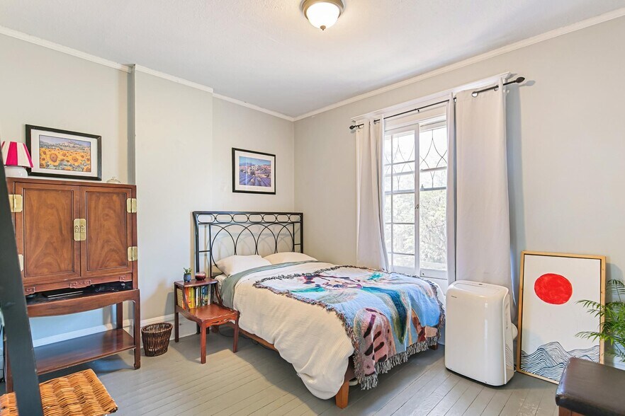 More Photos Of 1138 N Clarkson St, Denver Apartments For Sale