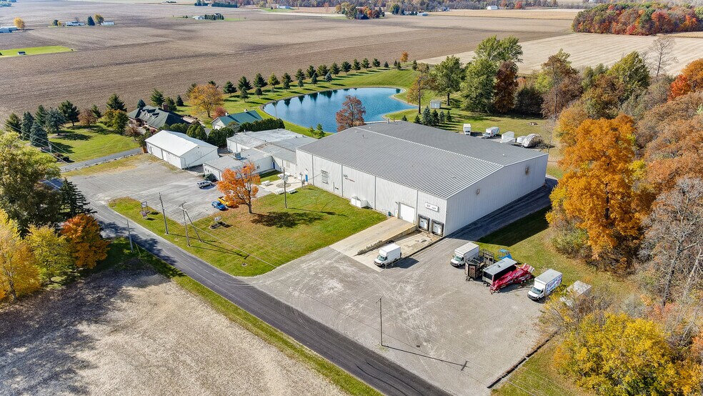 More Photos Of 4747 Good Rd, Delphos Warehouse For Lease