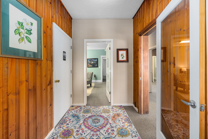 More Photos Of 77 Saragossa St, Saint Augustine Office For Sale