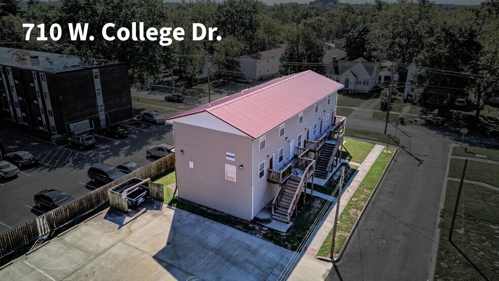 More Photos Of 600 S Washington St, Carbondale Apartments For Sale