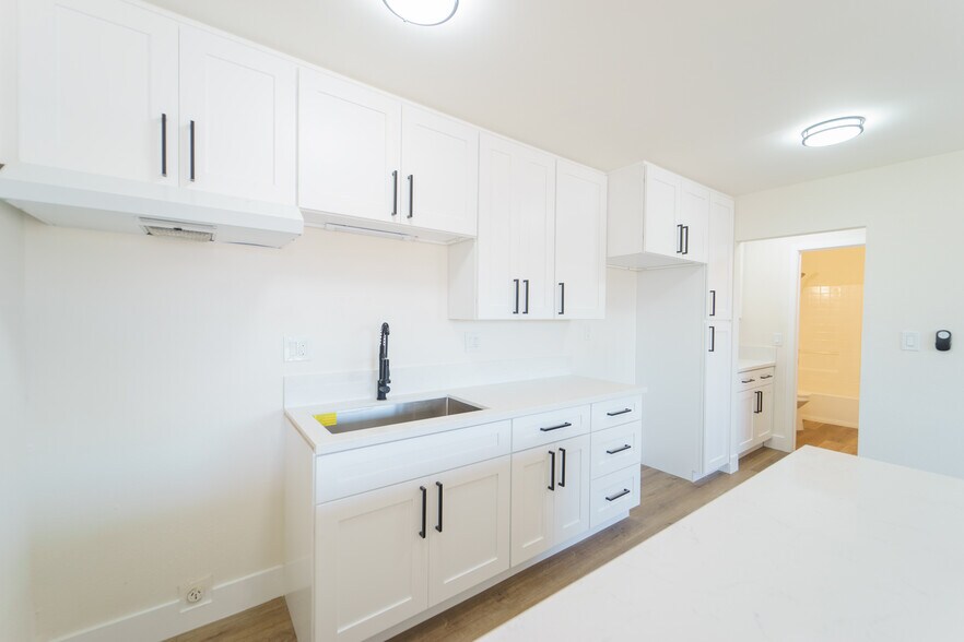 More Photos Of 1740 N Ave, National City Apartments For Sale
