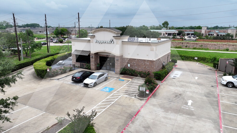 Primary Photo Of 4303 Sienna Pky, Missouri City Restaurant For Sale