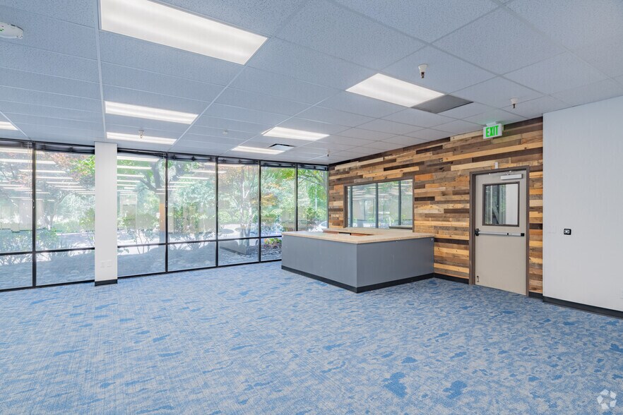 More Photos Of 1500 Green Hills Rd, Scotts Valley Office For Lease