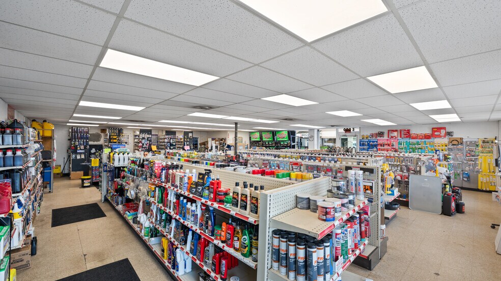 More Photos Of 508 E 3rd Ave, Moses Lake General Retail For Sale