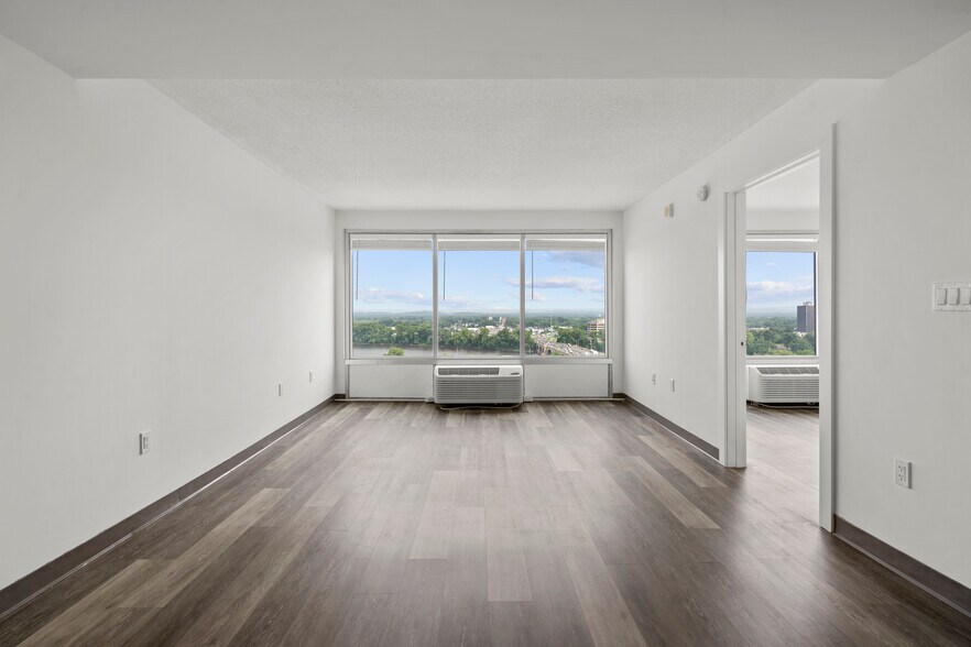 More Photos Of 50 Morgan St, Hartford Apartments For Lease