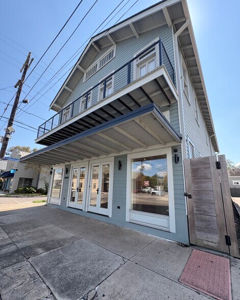More Photos Of 4000 Magazine St, New Orleans General Retail For Lease