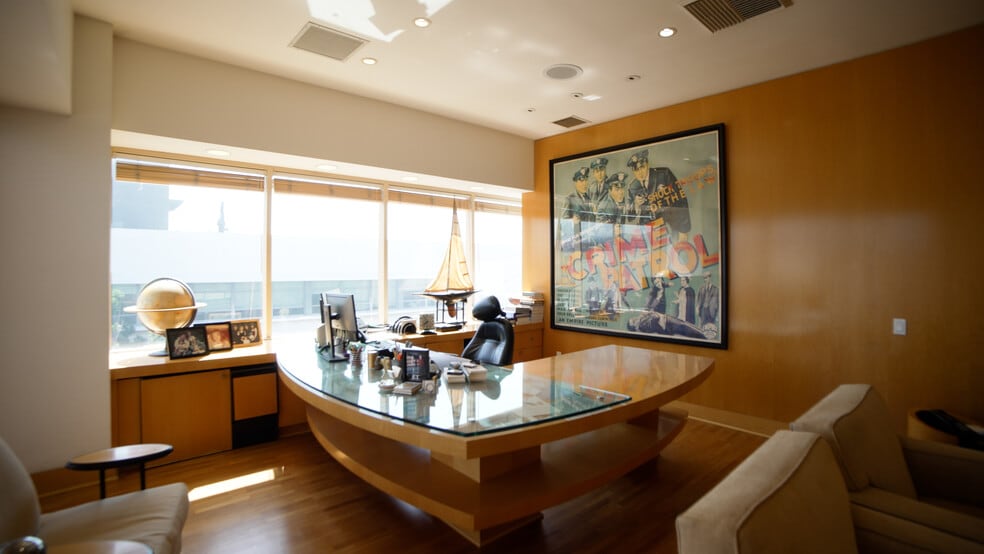More Photos Of 8840 Wilshire Blvd, Beverly Hills Office For Lease
