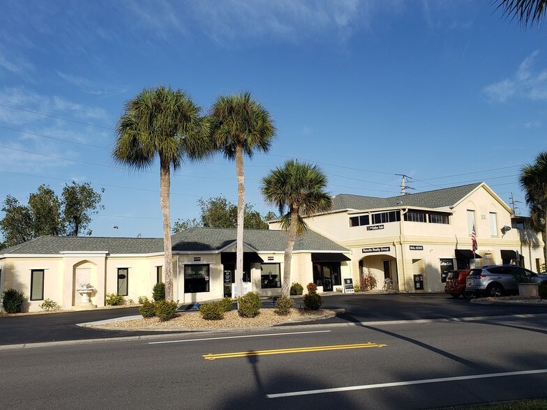 101 CAPRI ISLES BLVD  