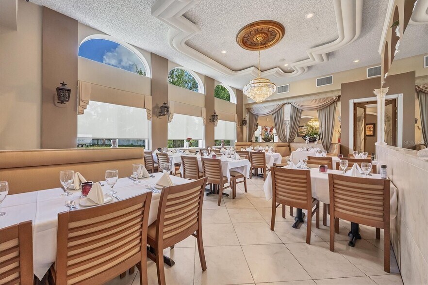 More Photos Of N TAMIAMI TRL NOKOMIS FL 34275, Nokomis General Retail For Sale