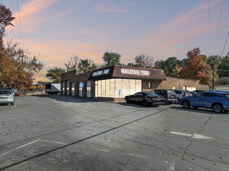 More Photos Of 1800 Capital Blvd, Raleigh Auto Repair For Sale