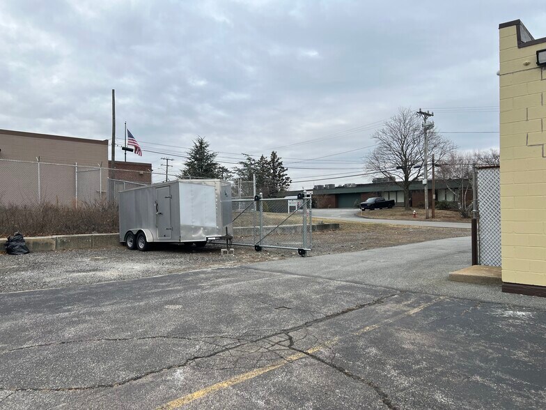 More Photos Of 36 Colorado Ave, Warwick Land For Lease