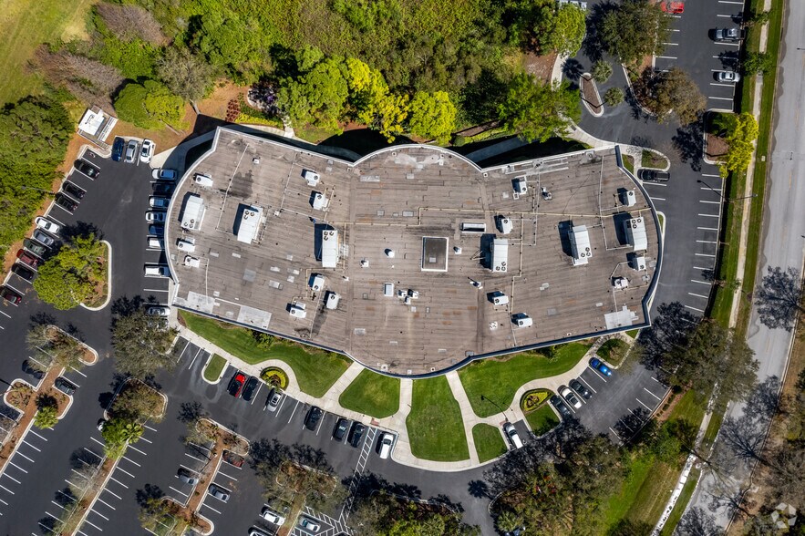More Photos Of 805 Executive Center Dr W, Saint Petersburg Office For Lease