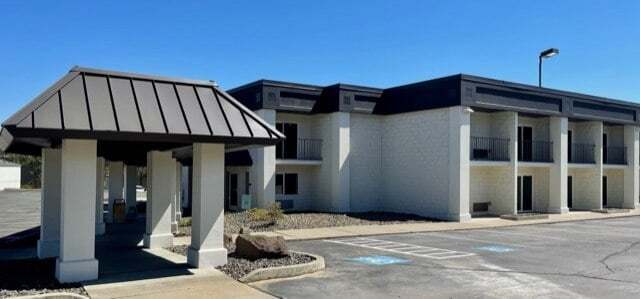 More Photos Of 9 N 9th St, Yakima Apartments For Lease